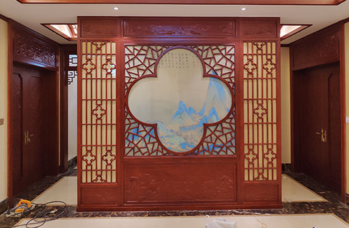 耀州会所室内装修中式仿古实木屏风隔断展示