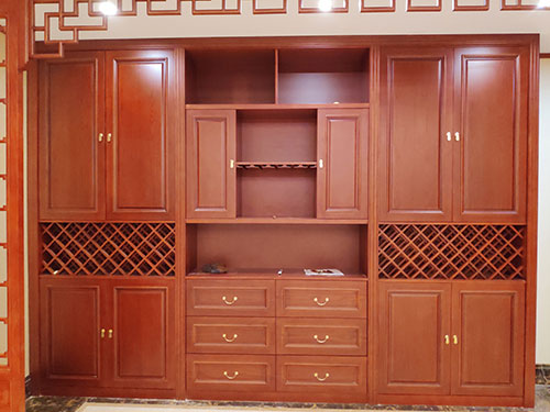 耀州中式家居装修之中式酒柜装修效果图